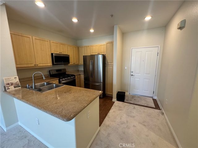 3458 Watermarke, Irvine, CA 92612