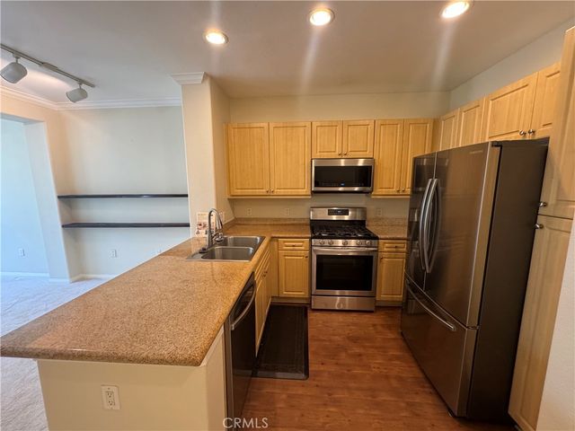 3458 Watermarke, Irvine, CA 92612
