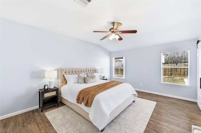 446 Paddington DR, Kyle, TX 78640