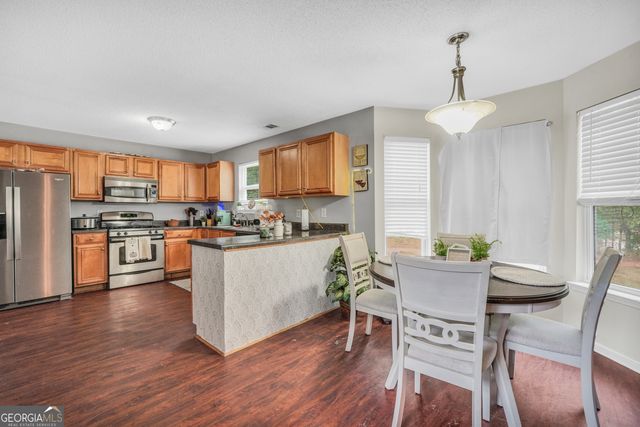 419 Grier Drive, Locust Grove, GA 30248