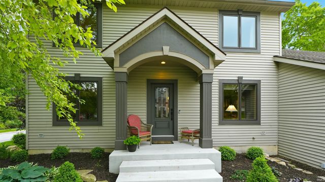 10407 Tidewater Trail, Fort Wayne, IN 46845