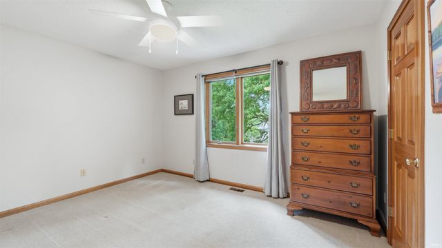 10407 Tidewater Trail, Fort Wayne, IN 46845
