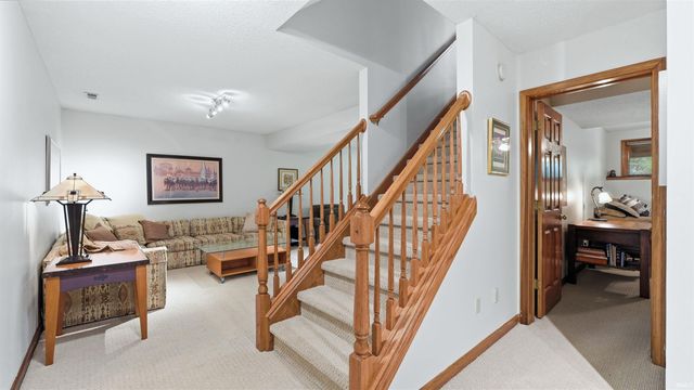 10407 Tidewater Trail, Fort Wayne, IN 46845