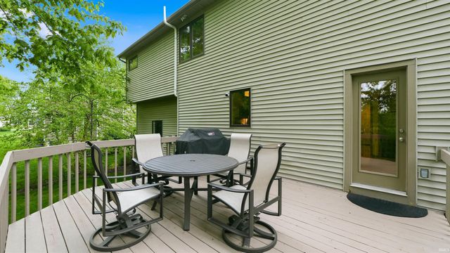 10407 Tidewater Trail, Fort Wayne, IN 46845