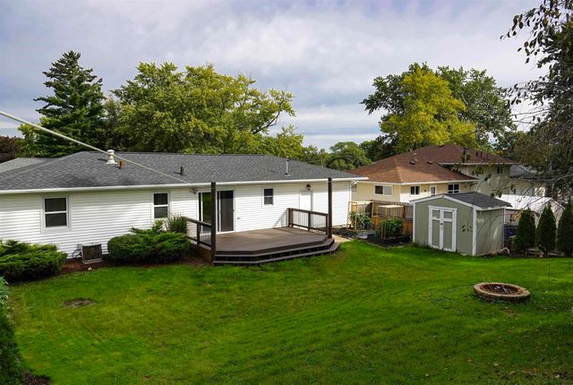 818 Loretta Avenue, Waterloo, IA 50702