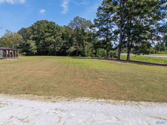 4196 Oak Street, Gadsden, AL 35903