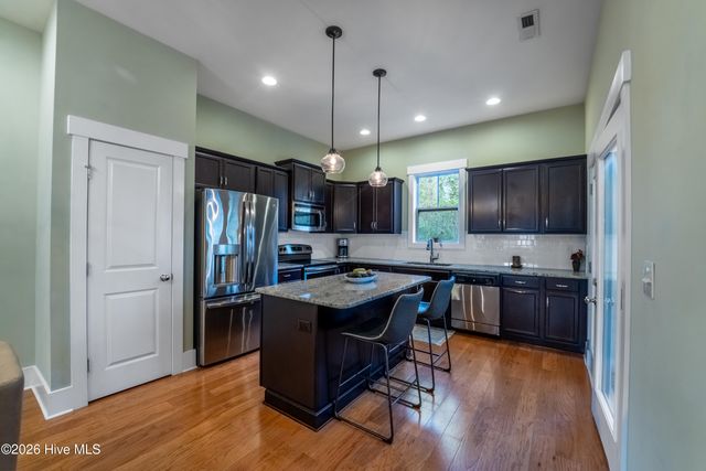 1912 Fernwood Way, Wilmington, NC 28409
