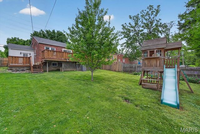 8042 Mackenzie Road, Affton, MO 63123