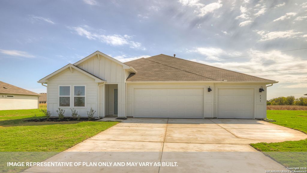 169 TEAL STREET, Fredericksburg, TX 78624