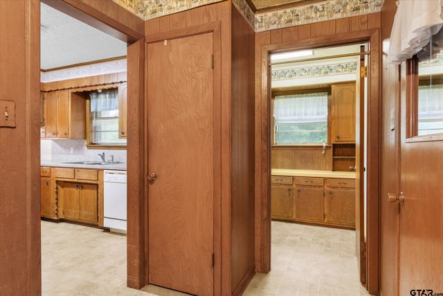 350 VZ County Road 2135, Canton, TX 75103