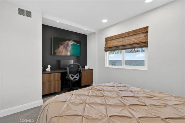 1 Summerfield 59, Irvine, CA 92614