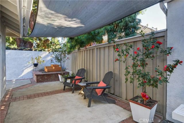 1 Summerfield 59, Irvine, CA 92614