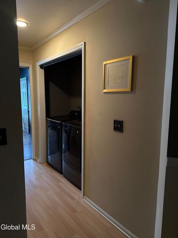 2 Plum Poppy S, Ballston Spa, NY 12020