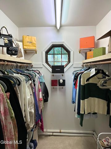 2 Plum Poppy S, Ballston Spa, NY 12020