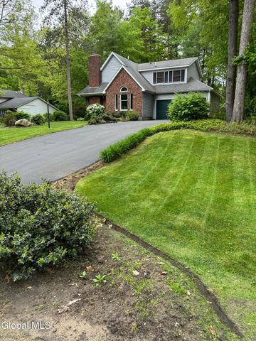 2 Plum Poppy S, Ballston Spa, NY 12020