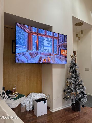 2 Plum Poppy S, Ballston Spa, NY 12020