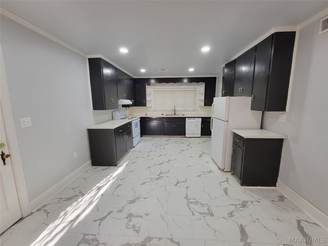 123 Brantwood Drive, Montgomery, AL 36109