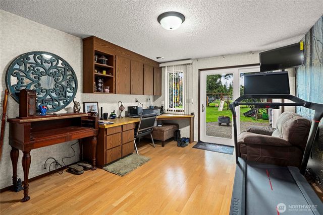 9719 52nd Ave E, Tacoma, WA 98446