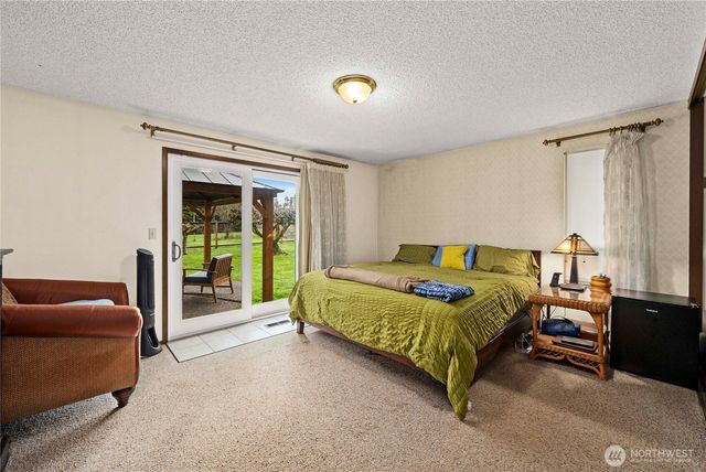 9719 52nd Ave E, Tacoma, WA 98446