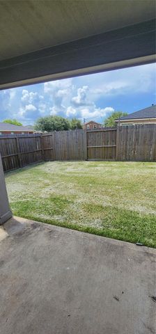 8830 Summerset Meadow Court, Houston, TX 77075