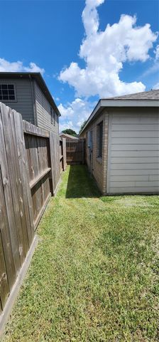 8830 Summerset Meadow Court, Houston, TX 77075
