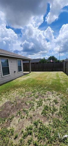 8830 Summerset Meadow Court, Houston, TX 77075
