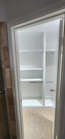 8830 Summerset Meadow Court, Houston, TX 77075