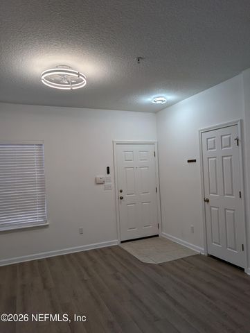 2200 MARSH HAWK Lane 101, Fleming Island, FL 32003