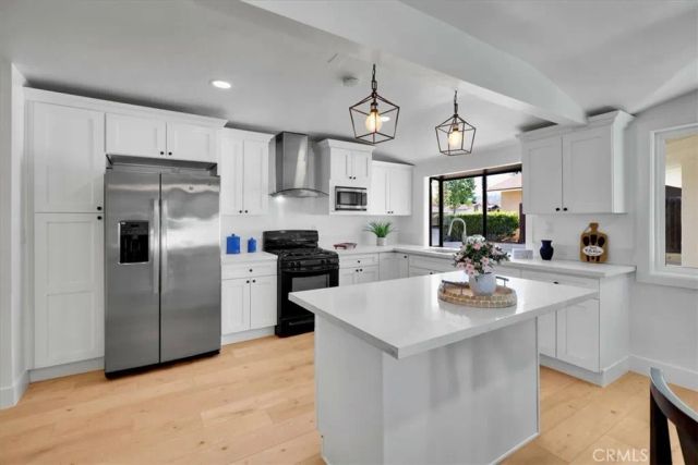 600 Maple, La Habra, CA 90631