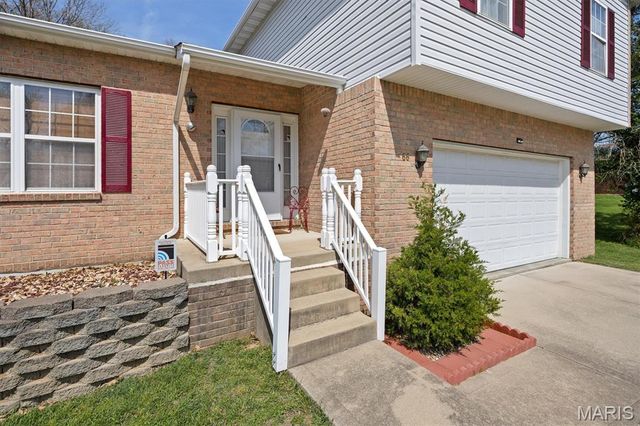 66 Dianne Drive, Belleville, IL 62220