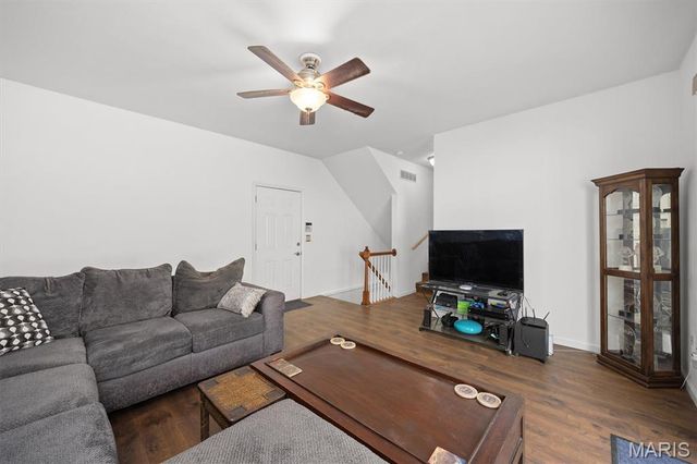 66 Dianne Drive, Belleville, IL 62220