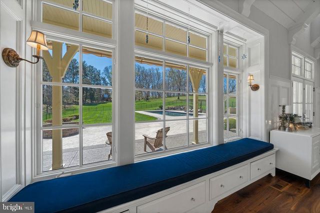 200 PARSONS RD, Landenberg, PA 19350