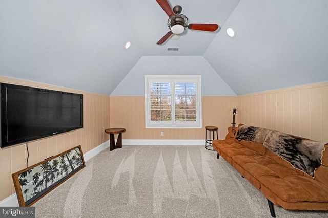 200 PARSONS RD, Landenberg, PA 19350