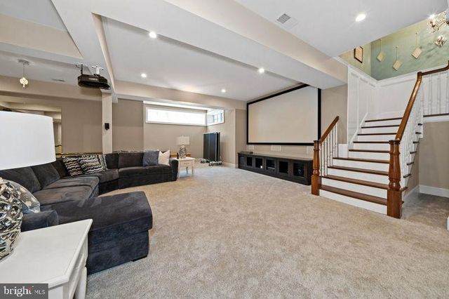 200 PARSONS RD, Landenberg, PA 19350