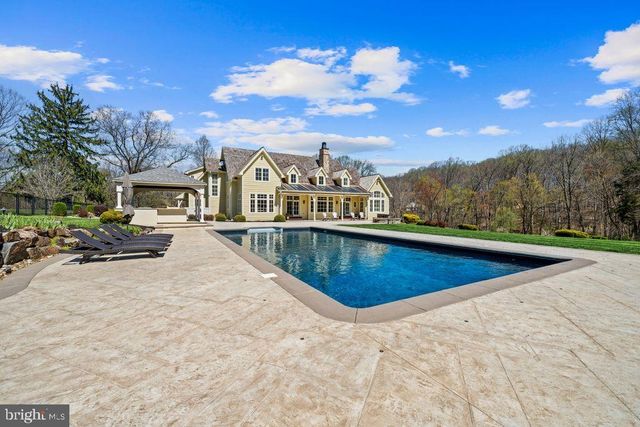 200 PARSONS RD, Landenberg, PA 19350