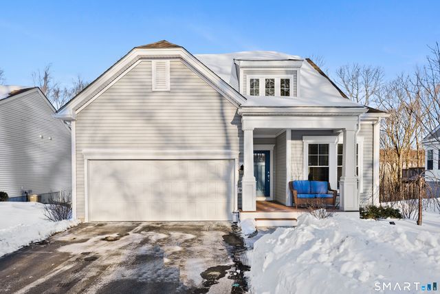 909 Tillinghast Drive 909, Oxford, CT 06478