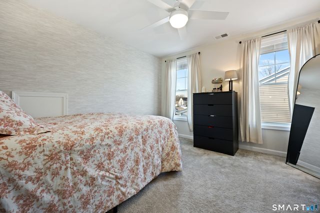 909 Tillinghast Drive 909, Oxford, CT 06478