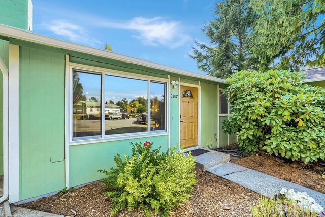 9307 3rd Place SE, Everett, WA 98208