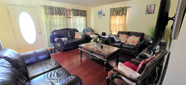 99 Evan Road, Warwick, NY 10990