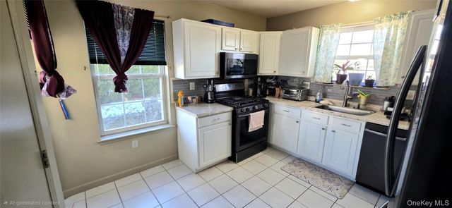 99 Evan Road, Warwick, NY 10990