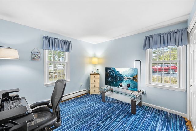 175 Old Post Rd, Barnstable, MA 02632