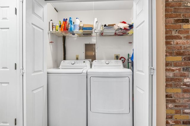 175 Old Post Rd, Barnstable, MA 02632