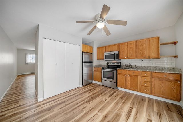 210 W Locust Street, Three Oaks, MI 49128