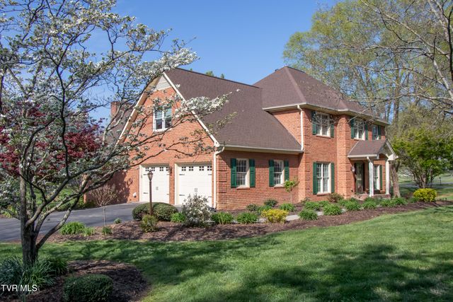 64 Fairway Drive, Bristol, TN 37620