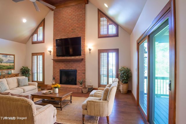 64 Fairway Drive, Bristol, TN 37620