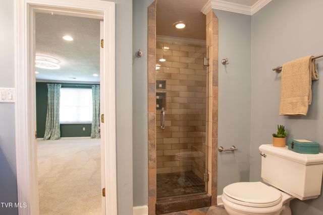 64 Fairway Drive, Bristol, TN 37620