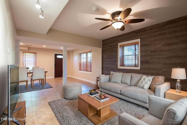 64 Fairway Drive, Bristol, TN 37620
