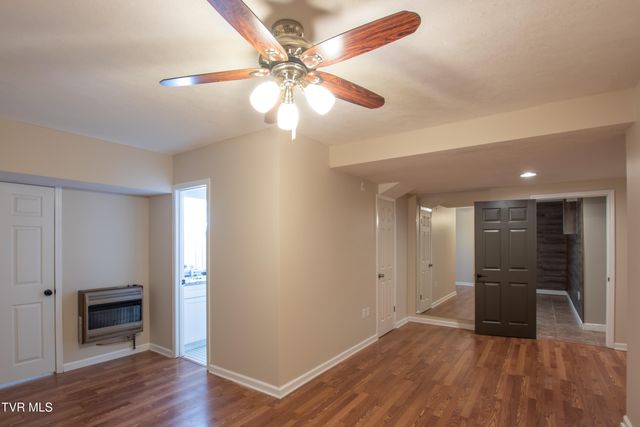 64 Fairway Drive, Bristol, TN 37620