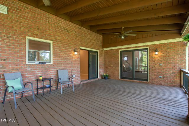 64 Fairway Drive, Bristol, TN 37620