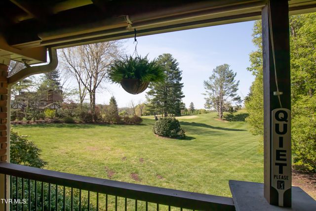 64 Fairway Drive, Bristol, TN 37620